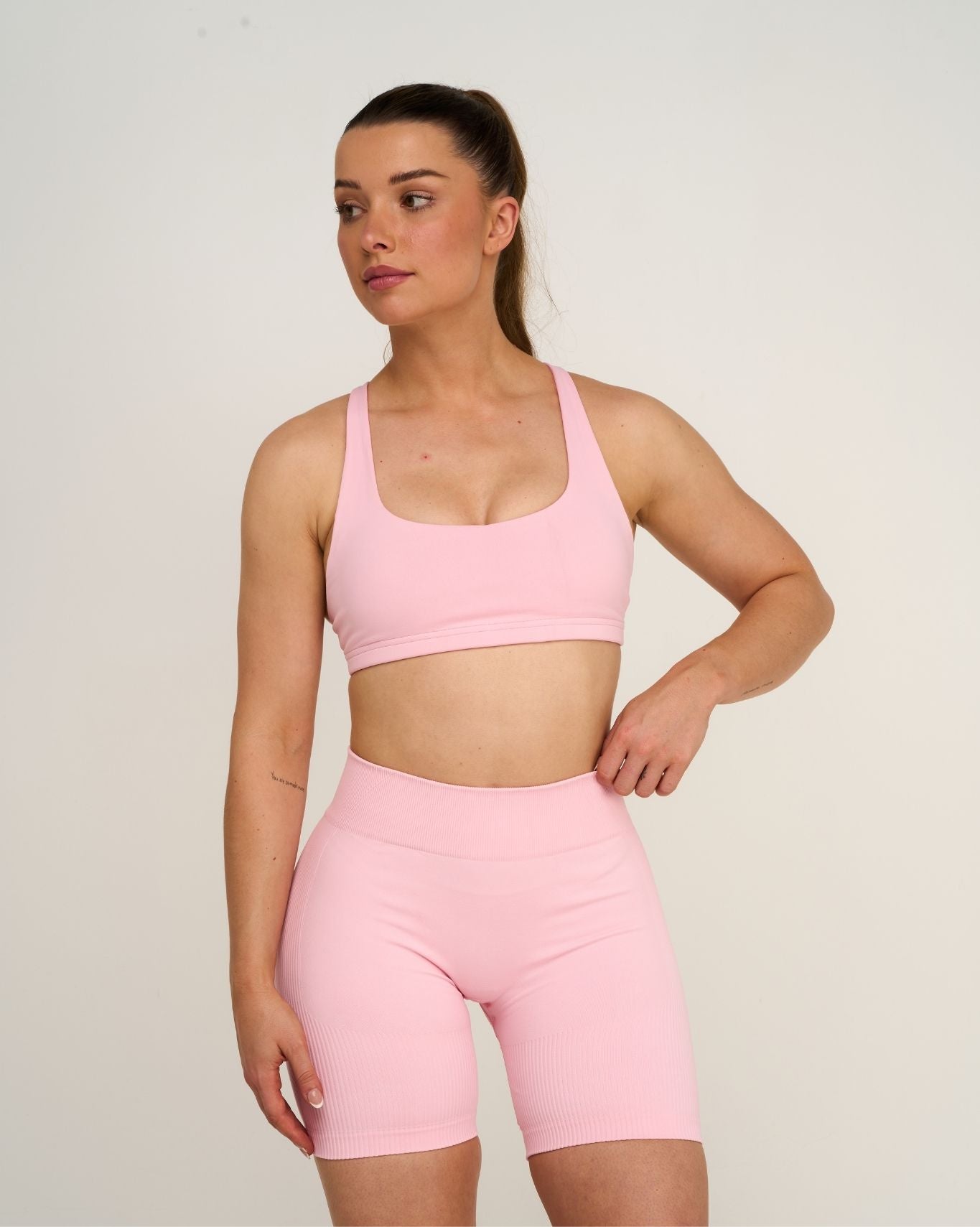 Ascend™ Sculpting Medium Impact Multiway Bra | Cotton Pink