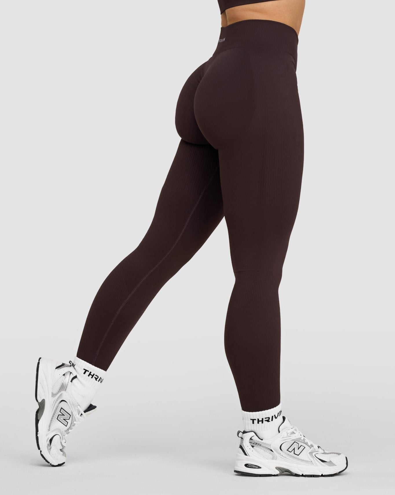 Ascend™ Sculpting Mid Waist Scrunch Leggings | Coffee
