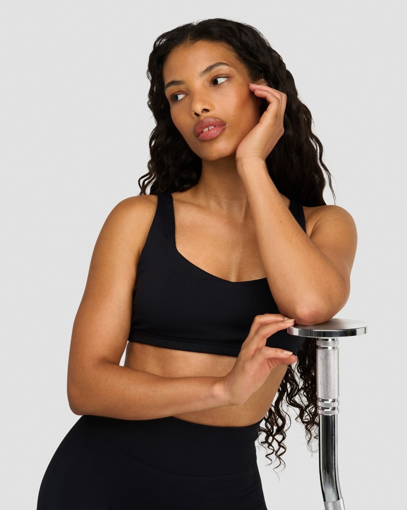 Ascend™ Sculpting Medium Impact Multiway Bra | Night Black
