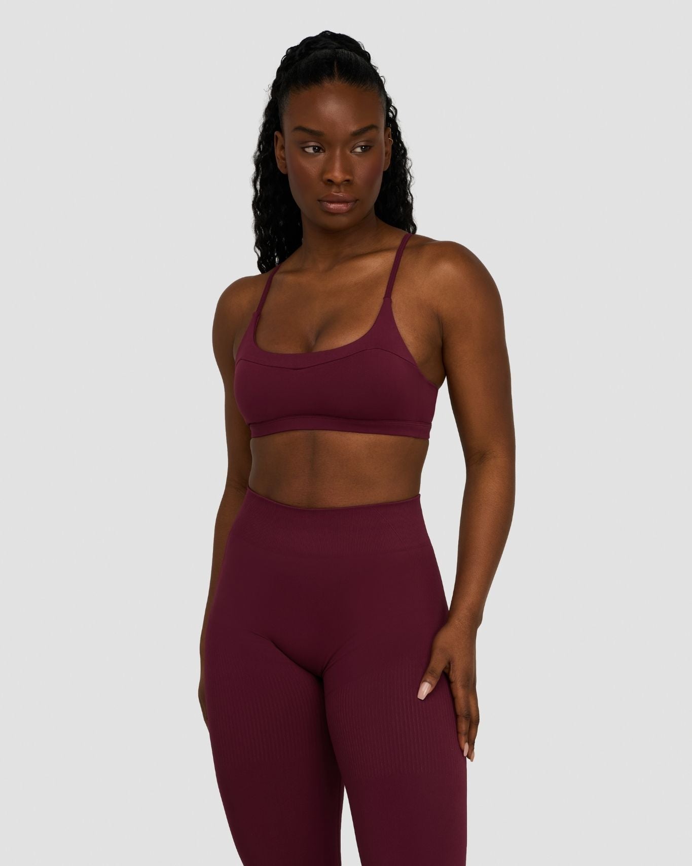 Ascend™ Sculpting Seamless Scoop Neck Bra | Merlot