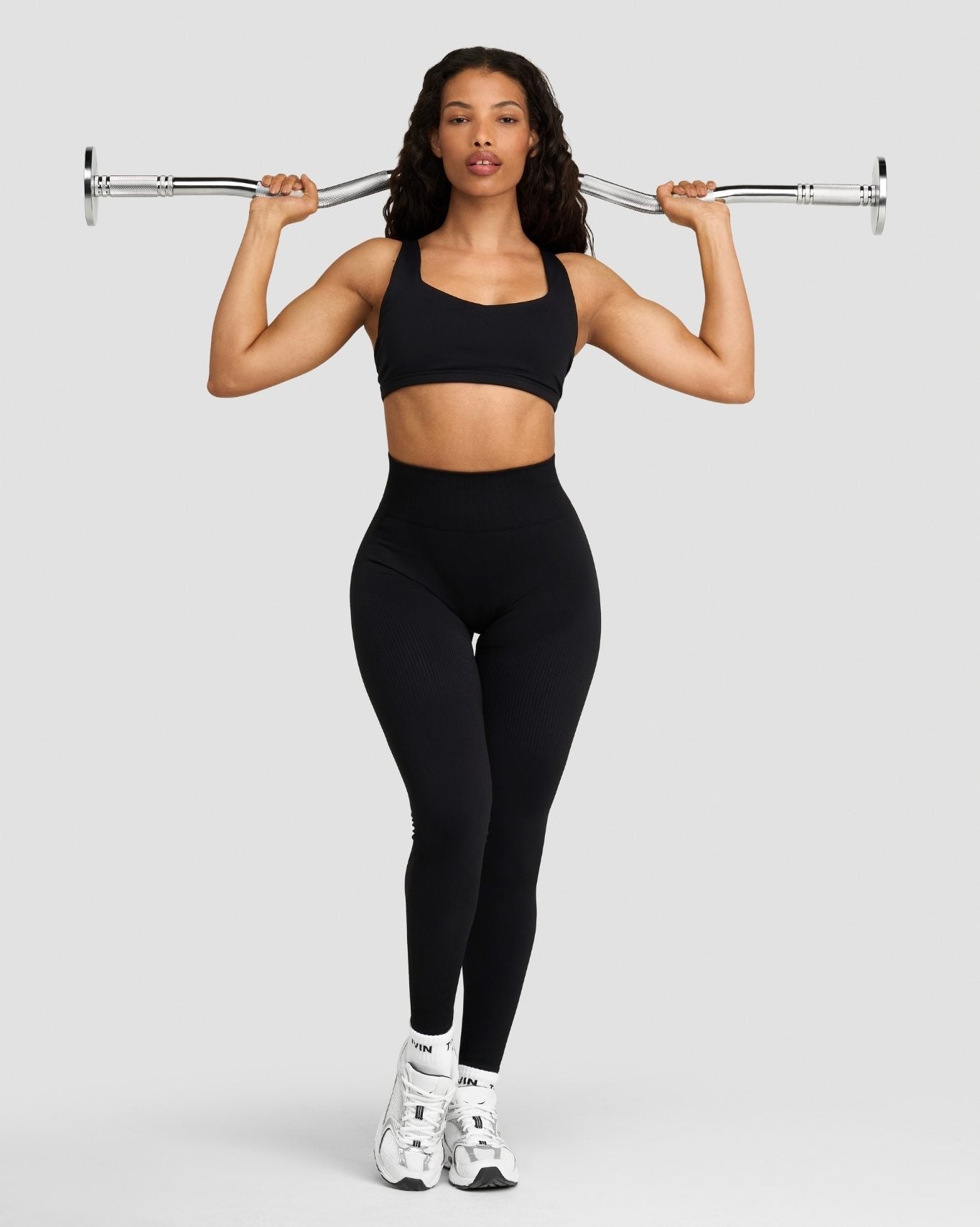 Ascend™ Sculpting High Waist Scrunch Leggings | Night Black