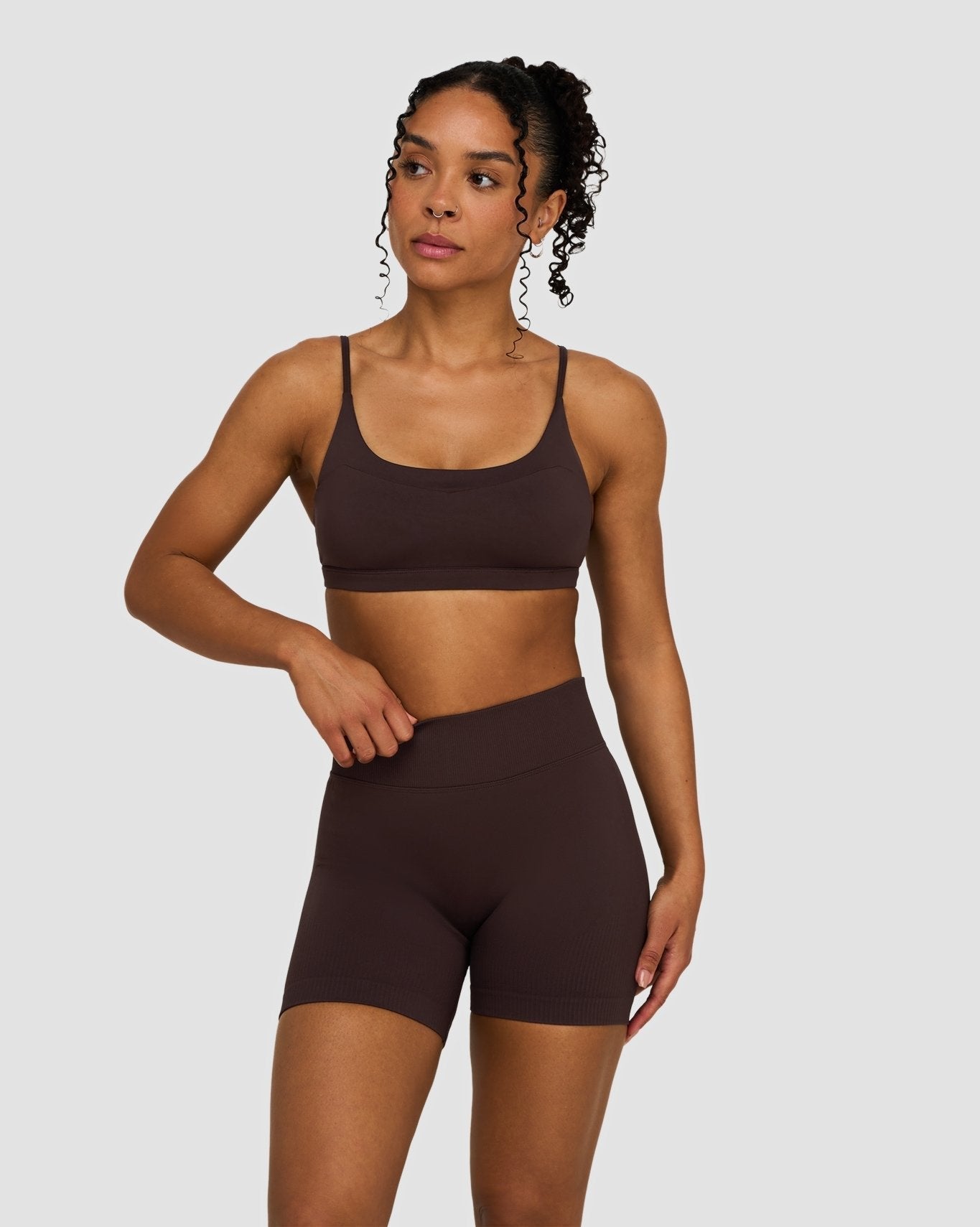 Ascend™ Sculpting Seamless Scoop Neck Bra | Coffee
