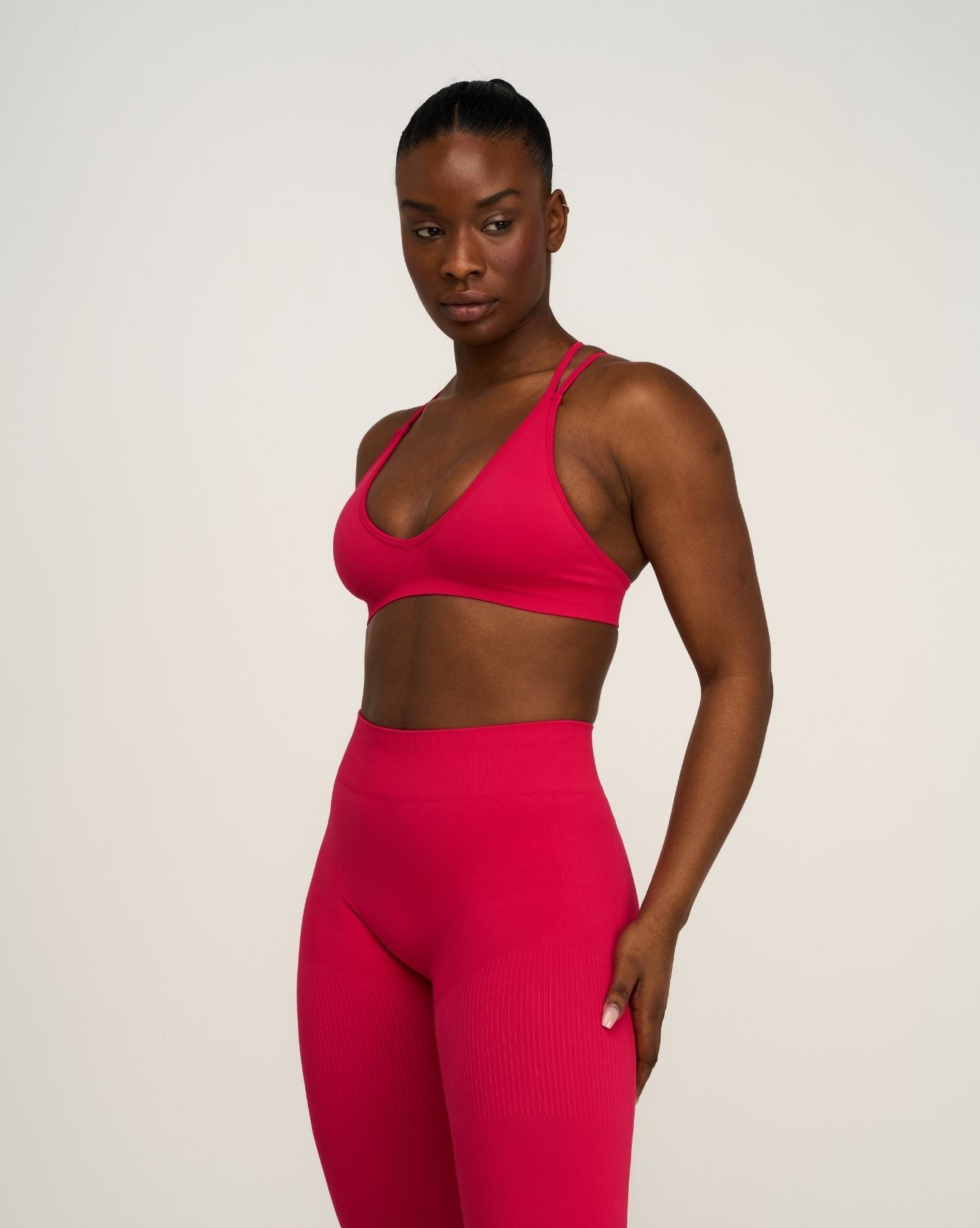Ascend™ Sculpting Seamless High Apex Bra | Strawberry