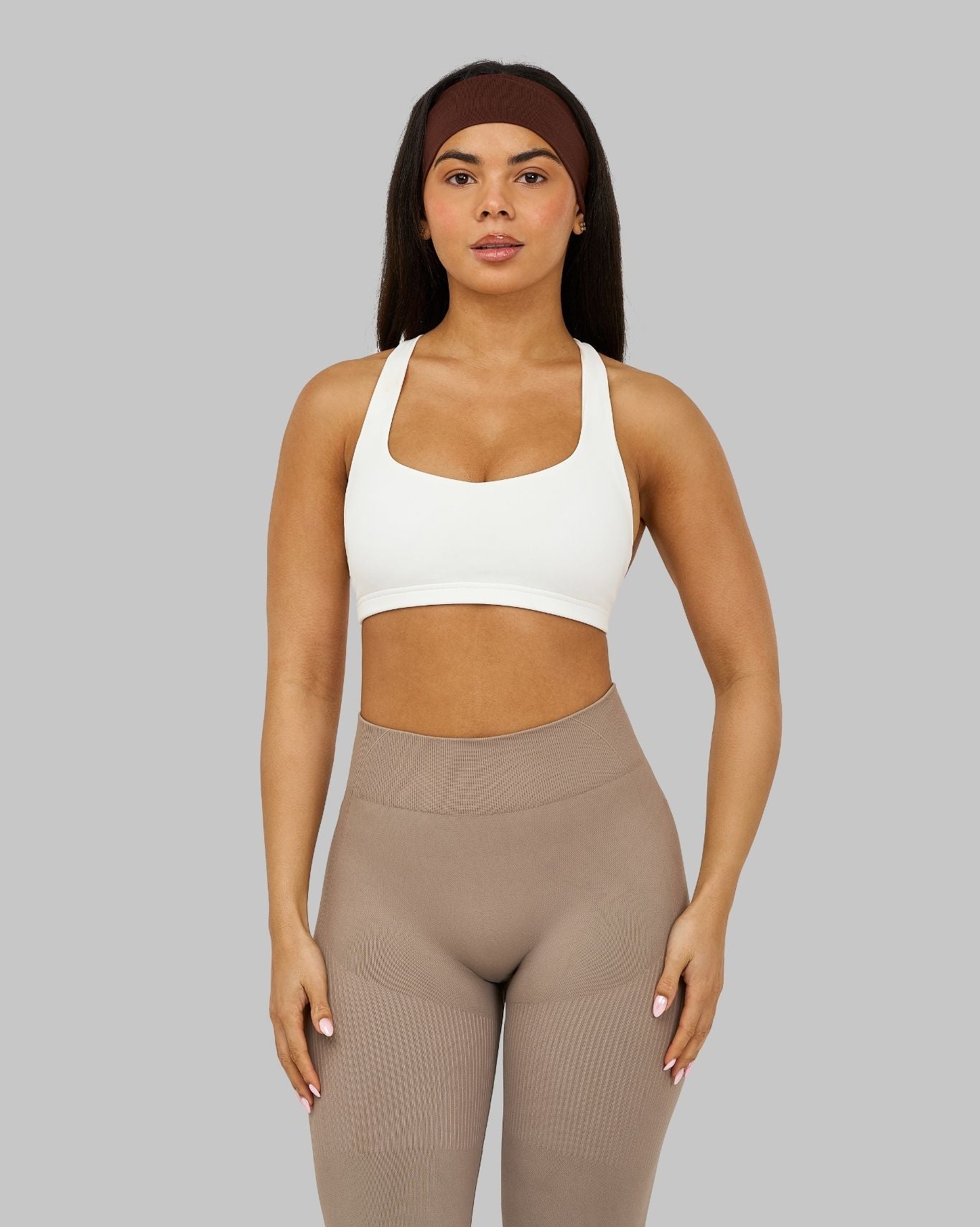 Ascend™ Sculpting Medium Impact Multiway Bra | White
