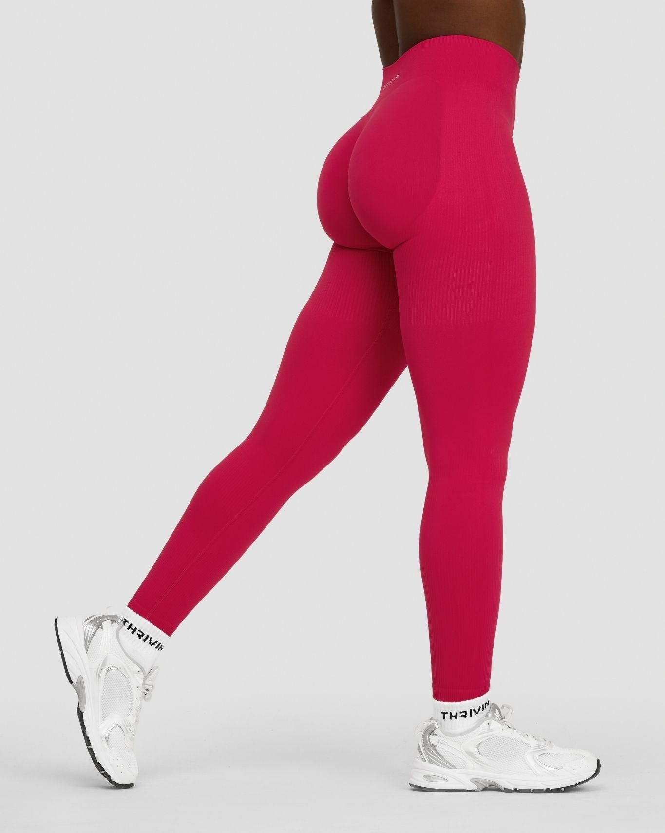 Ascend™ Sculpting Mid Waist Scrunch Leggings | Strawberry