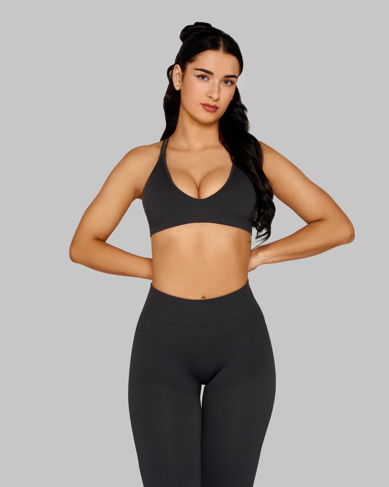 Ascend™ Sculpting Seamless High Apex Bra | Charcoal Grey