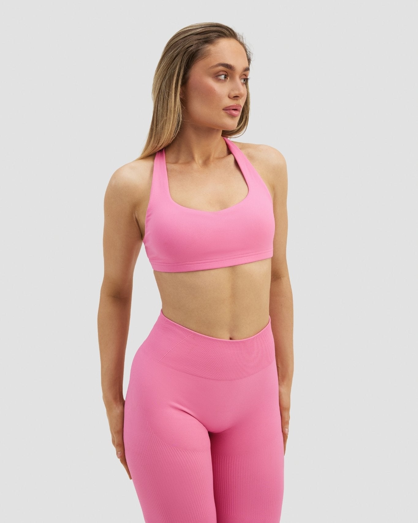 Ascend™ Sculpting Medium Impact Multiway Bra | Bubble Pink